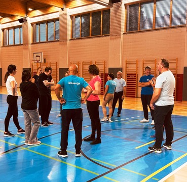 Plesno, ustvarjalno, povezovalno – folklorni vikend v Kotljah (6)